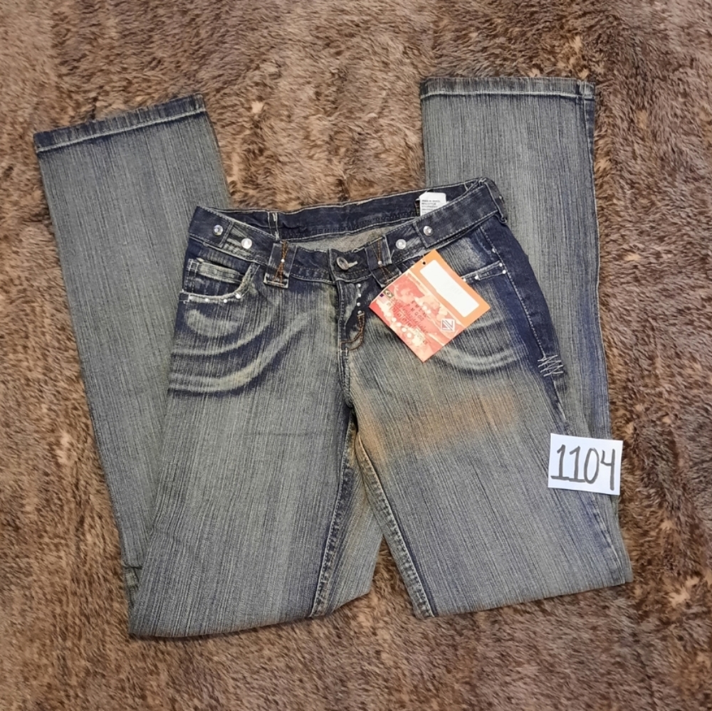 Brazilian Rhinestone Jeans - Picture 9 of 12